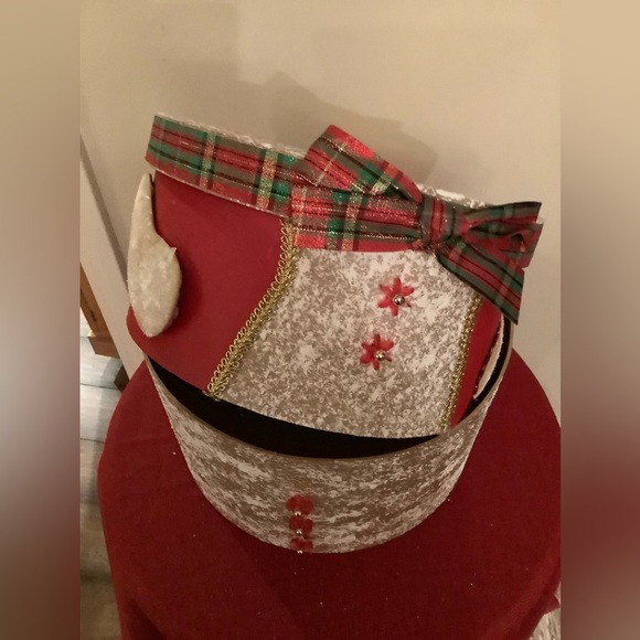 Snowman stacking boxes, great for storing & easy setup at Christmas & Oh so Cute - Picture 5 of 7